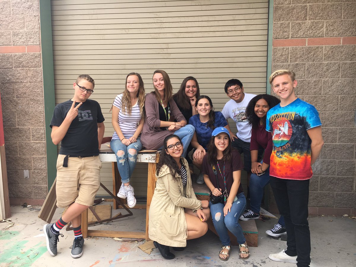 SRHSchoirs's tweet photo. Your Shadow Ridge Choir council 💙 https://t.co/HMIfetepuz