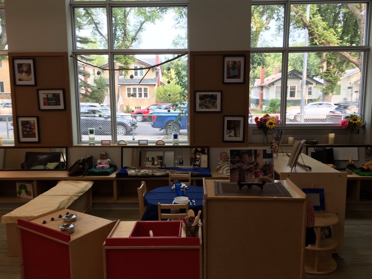 NagelKari's tweet photo. Glad to be home and sharing my new Prek space with the @Connaughtcomets students tonight! #backpacknight #beautifulnewschool #amazingyear https://t.co/lK62OAdjaE