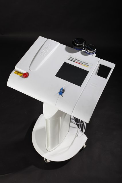 ruipumedical's tweet photo. Remove Wrinkles, Skin Rejuvenation, RF Beauty Machine  https://t.co/mcalTSfbBV  #Skin #Beauty #RFSkin #SkinCare #SkinRejuvenation https://t.co/P4ghyRsVh5