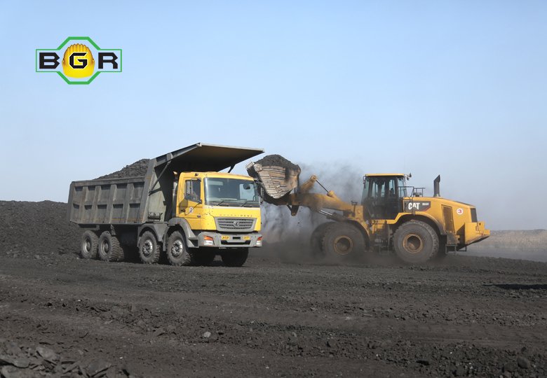 BgrMiningpvtltd's tweet photo. @BgrMiningpvtltd is an India’s leading Coal Mining Company with Heavy Mining Trucks &amp; Blasters in #UttarPradesh #MadhyaPradesh #Gujarat https://t.co/ZyJjhjxGr1
