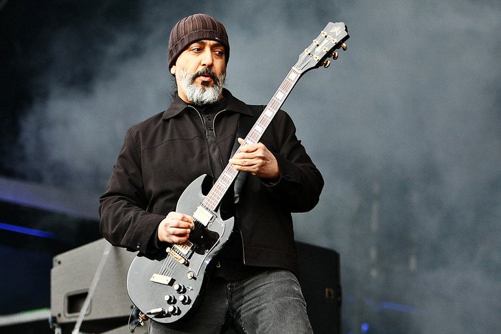Happy Birthday Kim Thayil (Seattle, 4 settembre 1960) !  