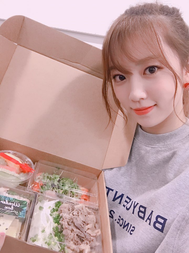 RGP_KR_official's tweet photo. 푸짐한 리얼걸프로젝트 막방 기념 도시락!!!
너무너무 감사하고 잘 먹었습니다ㅜㅜ감동♡ https://t.co/ahIC3LWWxS