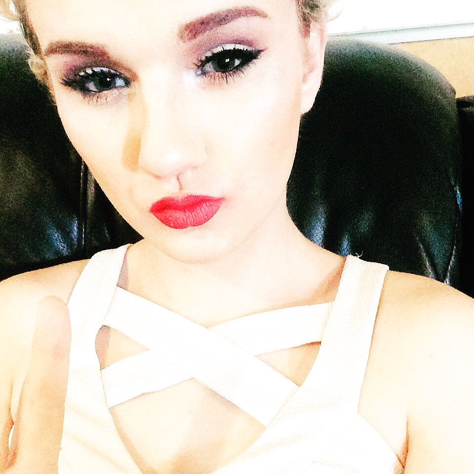 ThatChickAddi's tweet photo. 💁🏼 https://t.co/2p2UrWLLq5
