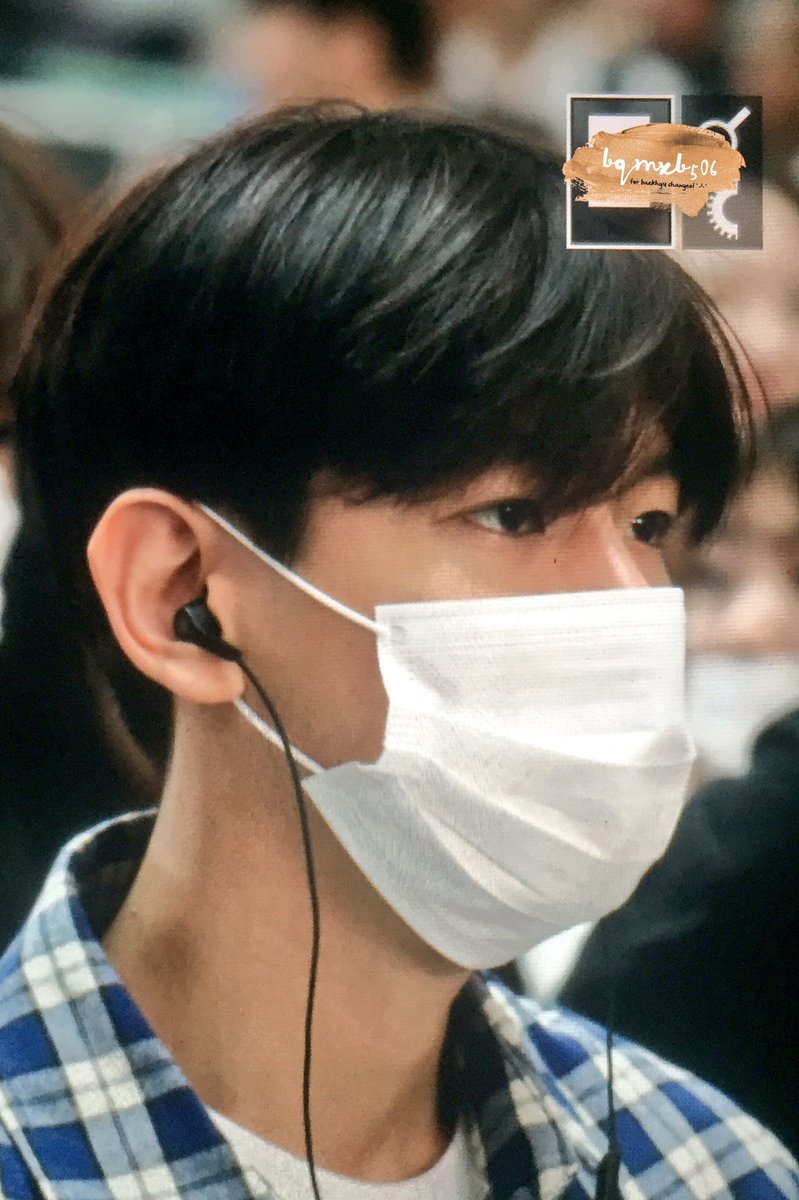 B506bhqx's tweet photo. 170901 인천공항 출국 #Baekhyun #백현 เดินทางปลอดภัยน้าแบคฮยอนอา 😚💙 https://t.co/7P4isJ6mvc