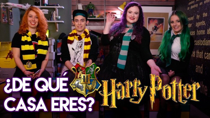 FreakHouseFloox's tweet photo. .@NanaRender, @mmarkmiller, @AbiPower y @AnshinDoyle ya saben su casa de Howgards ¿y tú? ▶️ https://t.co/Fu2qyYT2c5
 #BackToHogwarts https://t.co/b7al4OeQUc