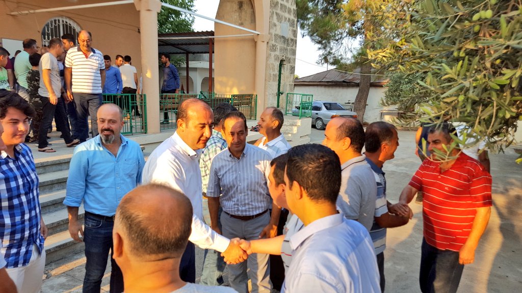 Alemdarozturk's tweet photo. Bayram Namazımızı babaocağı Zeytinbeli mahallesindeki camiide eda ettik;
Rabbim bayram sabahı yapılan tüm dualarımızı kabul etsin.. https://t.co/9kuCaZRP4Q