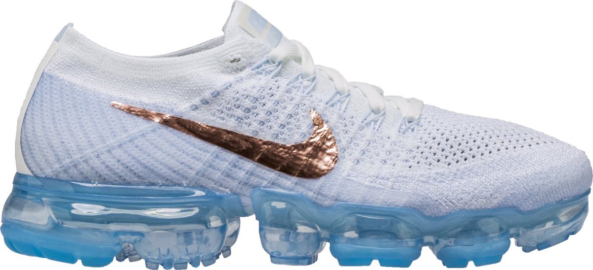 vapormax explorer light