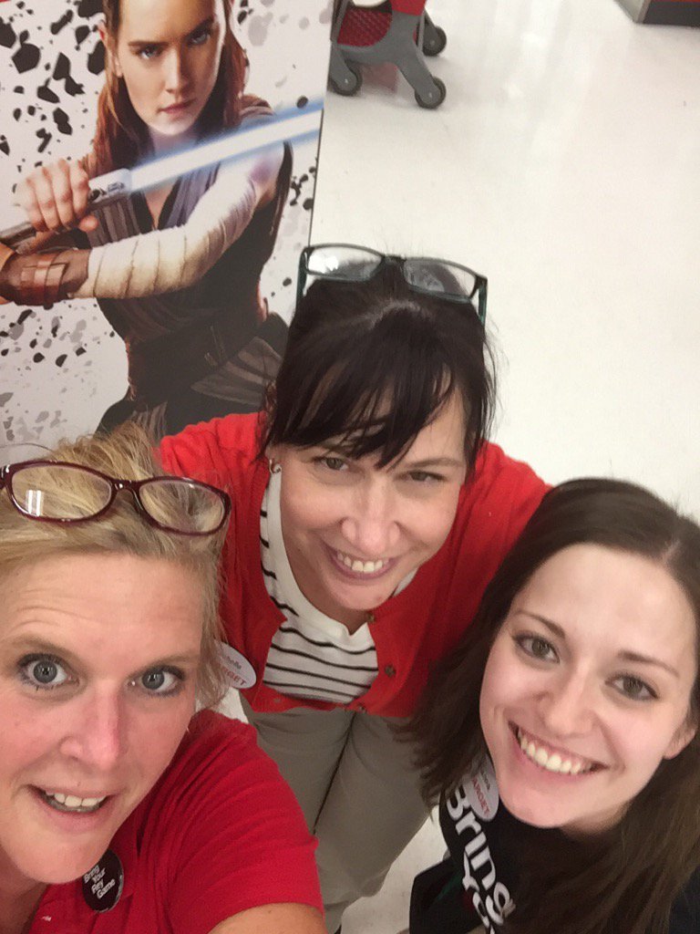 Force Friday #1752loveourguest