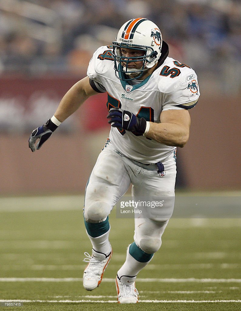 Happy Birthday to Zach Thomas, who turns 44 today! 