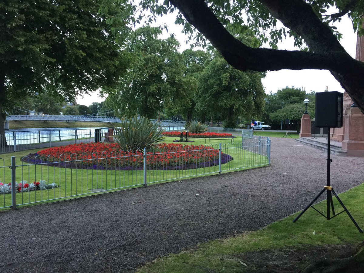 storyandstage_'s tweet photo. It's a beautiful morning at Cavell Gardens for the Battle of Passchendaele Memorial. #Remember #CurrentOnTheRoad #WirelessSoundSystem https://t.co/Jtop119Kps