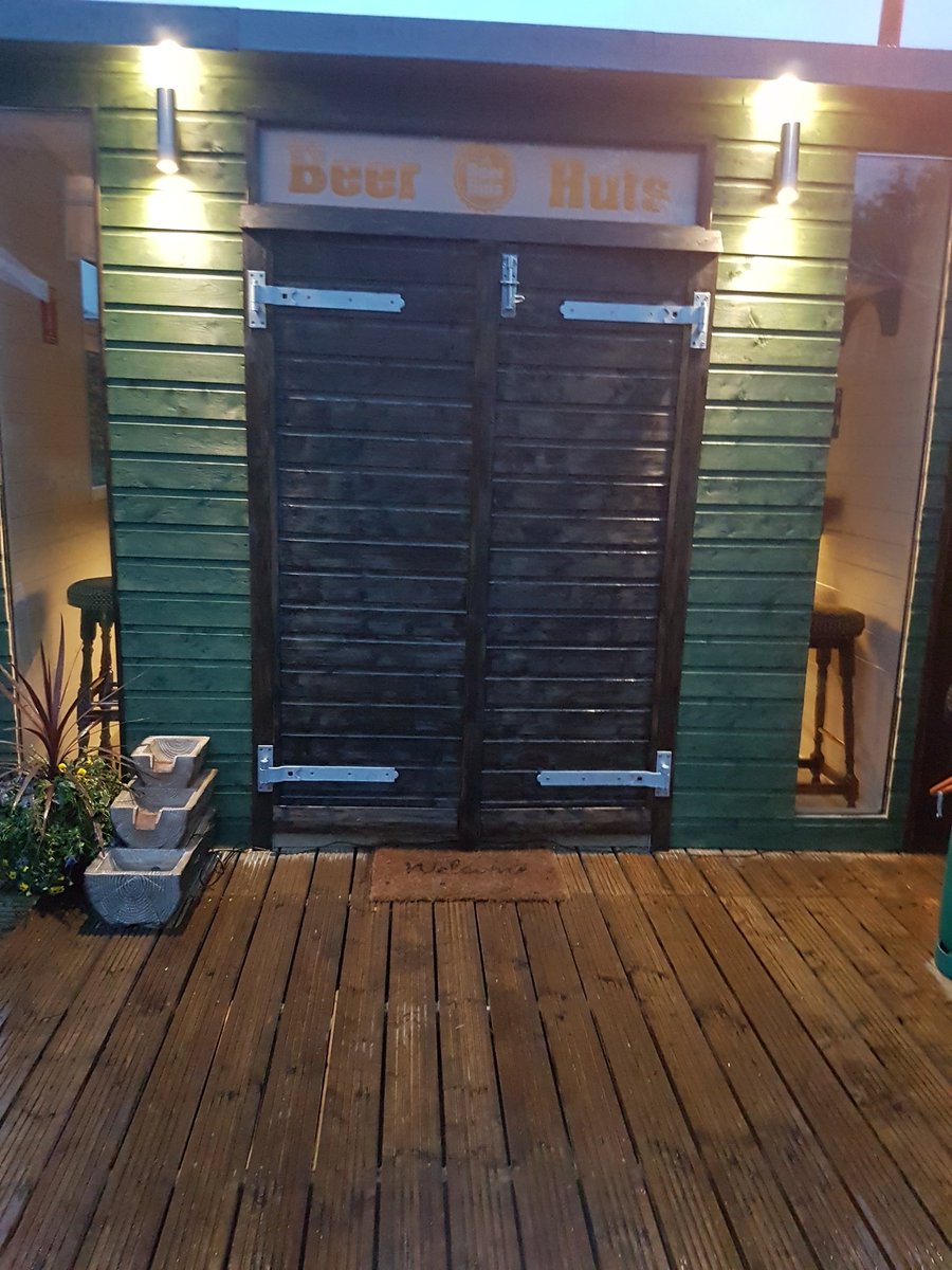 Enjoy Entertaining at Home? Beer Huts are Luxury Bespoke Entertaining Areas for your home. beerhuts.com