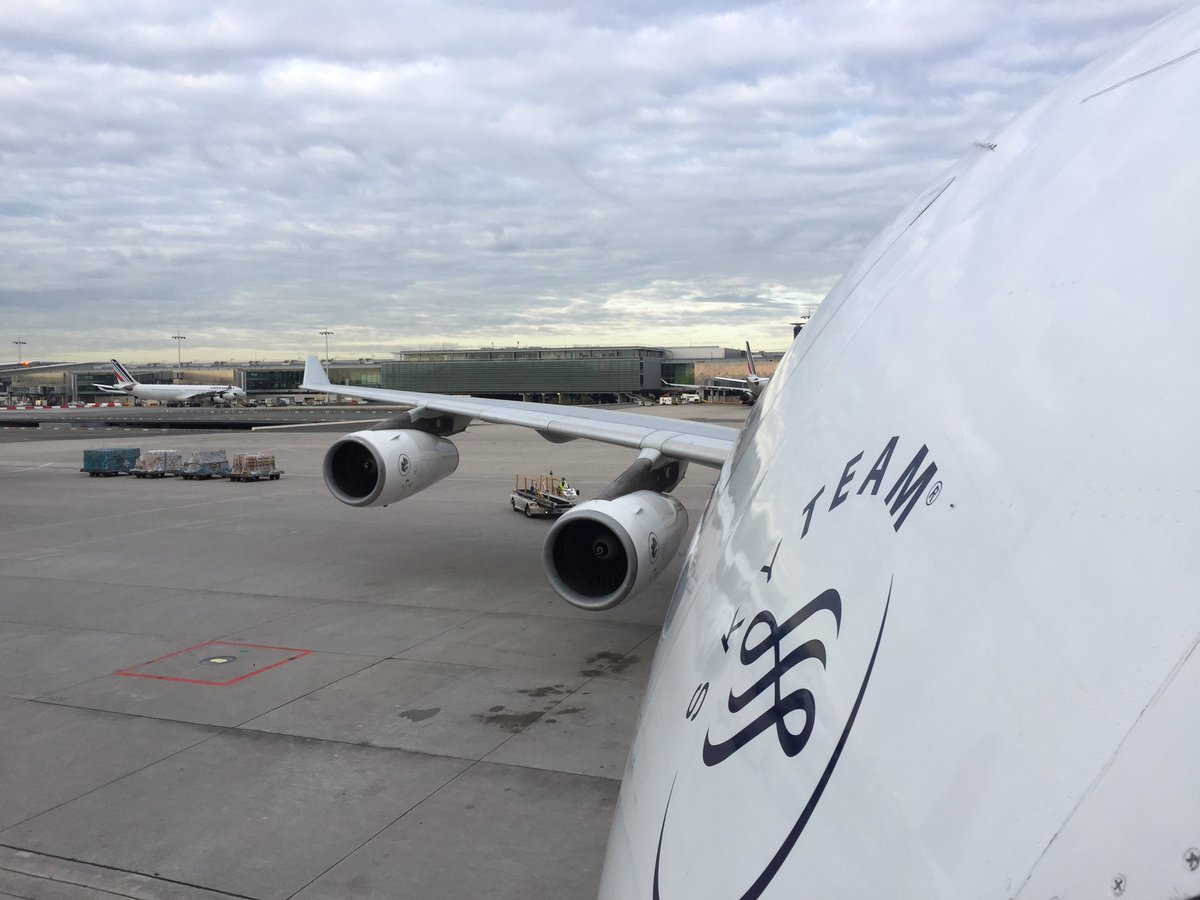 pascalrs's tweet photo. Most probably my very last flight on an A340! (some A330 to come, and B777 rating in one month) Bye 4-engines! @pilotes_af #AF022 #farewell https://t.co/TufLdoOnza