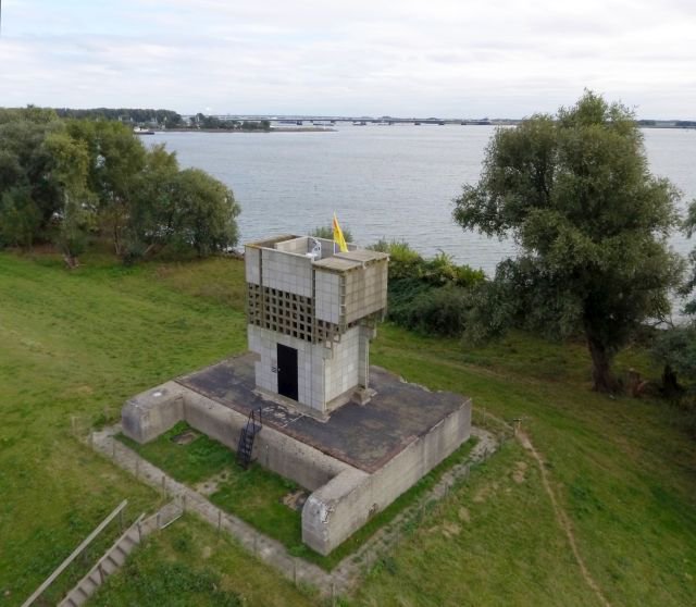 Luchtwachttorens tweet media