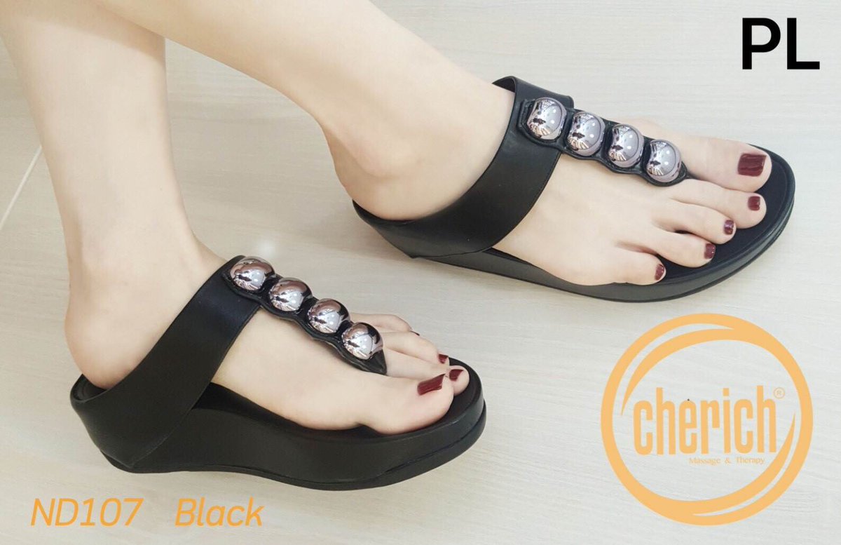 AumzaaL's tweet photo. #Cherich งานสวย วัศดุดีมาก 650 บาท #รองเท้าแฟชั่น #รองเท้าแตะ #fitflopthailand #พร้อมส่ง #รองเท้าแบรนด์ #howtoperpect #ถูกและดี #ถูกบอกต่อ https://t.co/HlXMwLLWeR