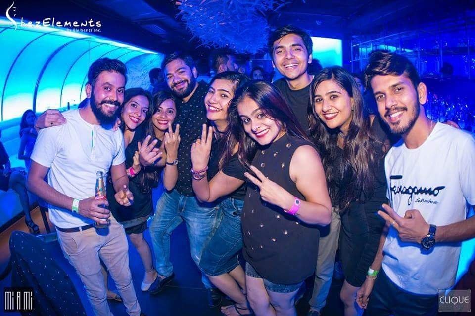 ShezElements's tweet photo. Tag your clan, make the plan cos' it's finally Friday!!

#ShezElements #ThatFridayFeeling 😎💚😀 https://t.co/5Y4hnTLcTM