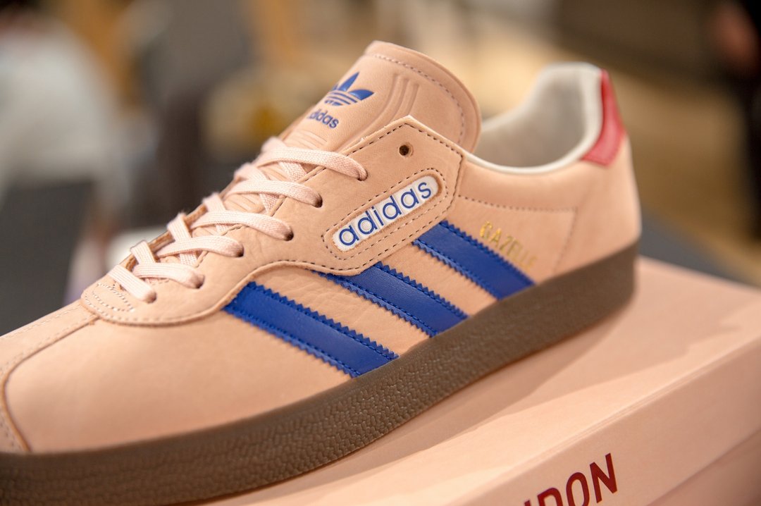 adidas gazelle super london