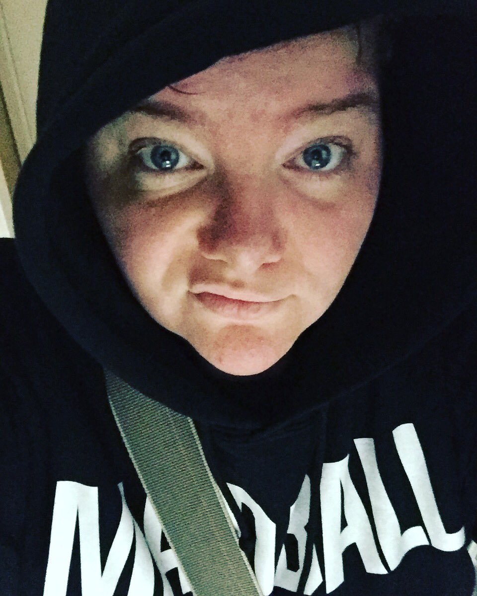 MichiganUndergr's tweet photo. #work work work
Of to #UndergroundBoxing #Training with the new @madballNYC #hoodie #StayBrutal #UndergroundBoxing https://t.co/7zYYK1bsaE