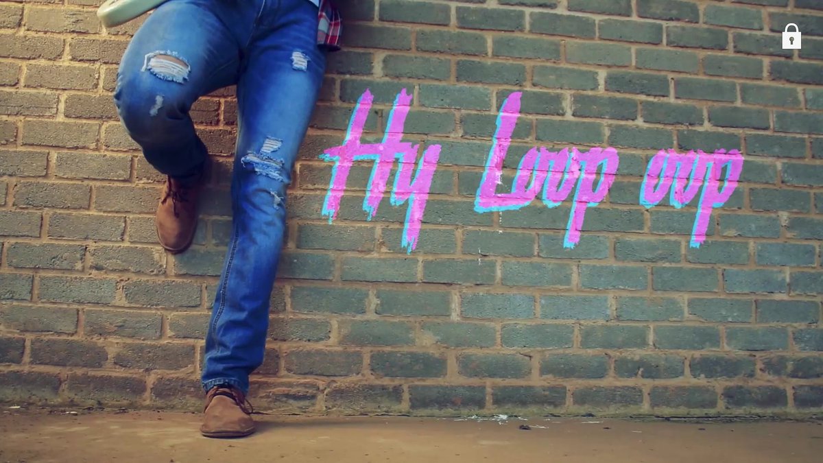 SelectMusiek's tweet photo. Spesiaal vir lente dag deel ons @BrendanPeyper se nuwe musiekvideo #Hyloopoop @huisgenoot 👉https://t.co/YHAoA9qKdg https://t.co/4n6PN0jeRQ