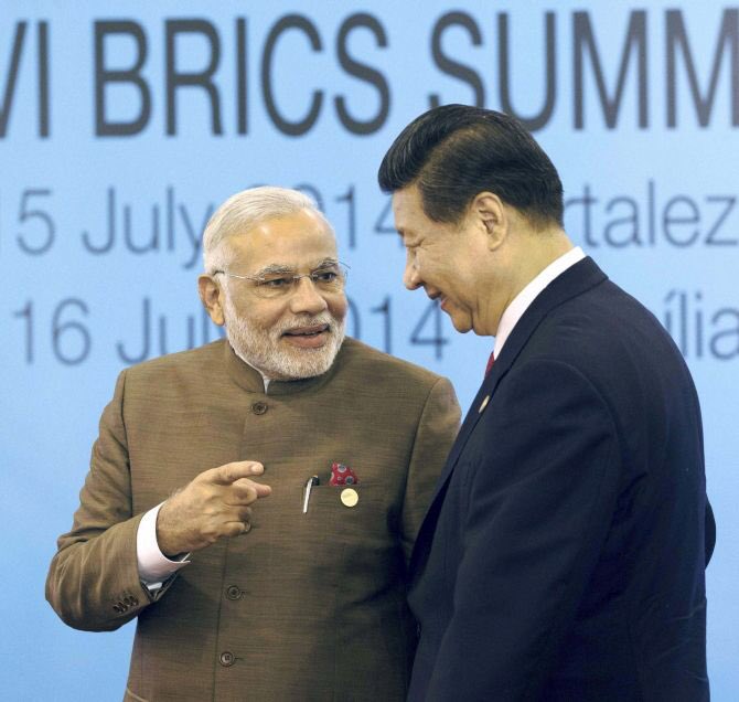 TravelerSaheb's tweet photo. @narendramodi #BRICS #BRICS2014 #BRICS2017 https://t.co/VrghYuEQl8