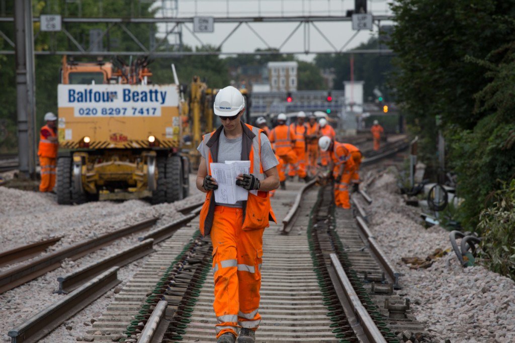Network Rail thank passengers amid London Bridge rebuild bit.ly/2iMUDHc #construction #mteevan