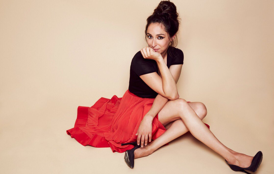 AGroupHasNoName's tweet photo. #foxyfemalefriday #talisamaegyr #oonachaplin #gameofthrones #GoT #asoiaf #asongoficeandfire #gorgeous https://t.co/g7kHHzg7Wr