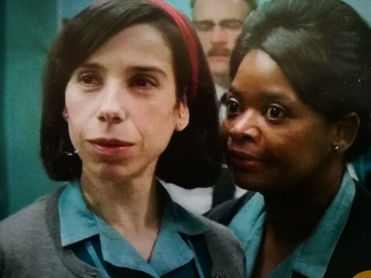 CdCarbone's tweet photo. @la_Biennale ti perdoniamo per le file di stamattina (e il rimbalzo di ieri) #TheShapeOfWater ci ha riappacificato col mondo ❤#venezia74 https://t.co/VTdA1nvnR5