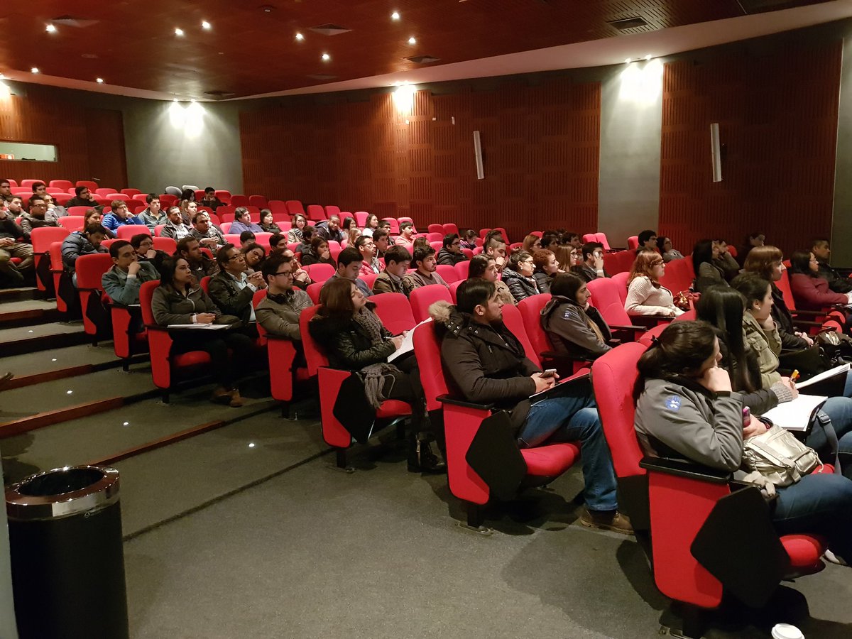 adolfobarraza's tweet photo. Iniciando Jornadas Medicina Urgencia... Todos somos MUE!!
#MUEUSS #ChileEM #EducaMue https://t.co/Mfn3mPNE2X