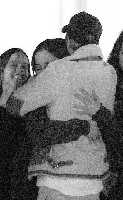 AfroditeKappa's tweet photo. @justinbieber Follow me Justin! I love you soon much(hi I exist)💗✨
#LoveYouToTheStarsAndBack https://t.co/4icKaVWjaX