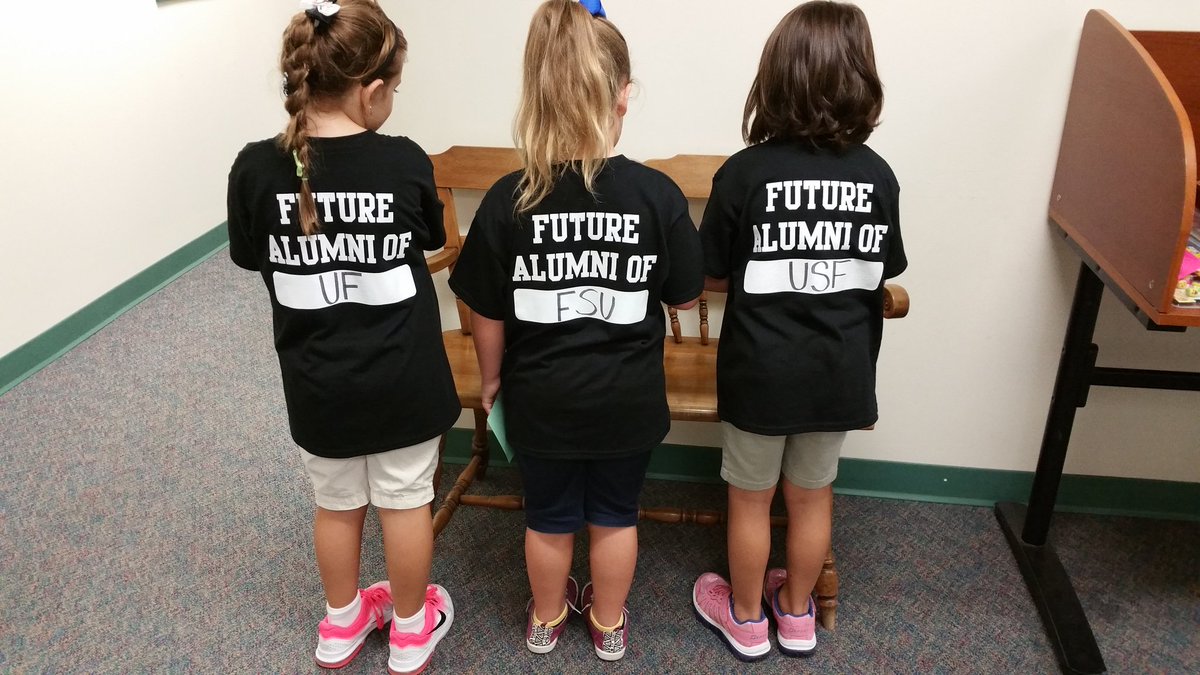 Students at DES preparing for their future #collegebound