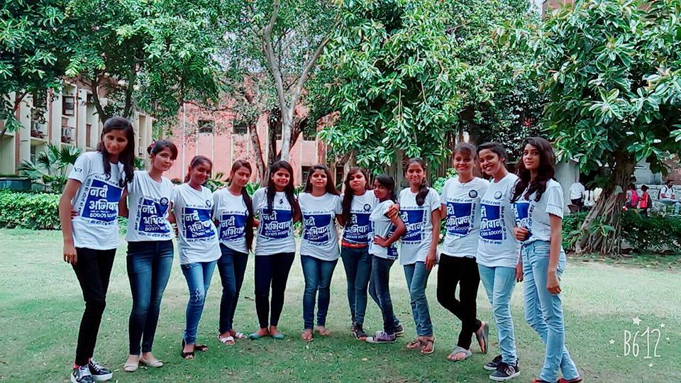 DelhiSfd's tweet photo. september1,awareness campaign,saving rivers,saving lifelines
#RallyingforRIvers #SFD #Isha #NSS #NCC https://t.co/deo3OWGMZi