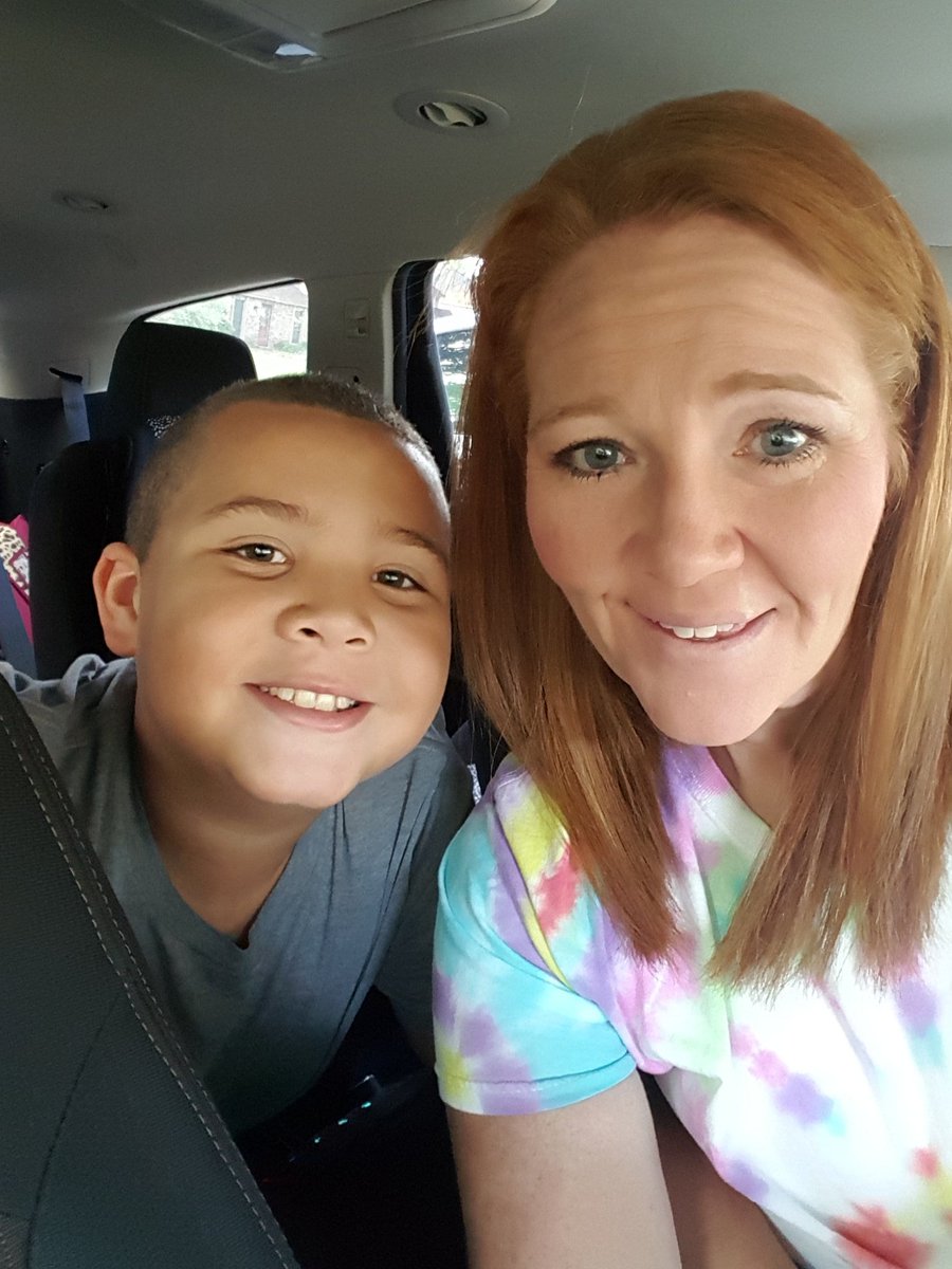 CandelarioJamie's tweet photo. On our way to volunteer..#kleiniskleinisklein https://t.co/49dhIw2MOy