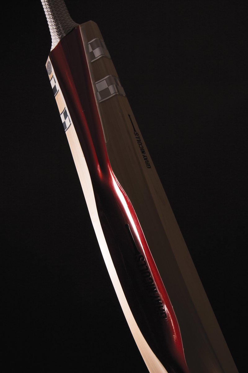 graynics's tweet photo. The Scoop. An iconic bat returns.

#GrayNicolls2018 https://t.co/foRvwfE053