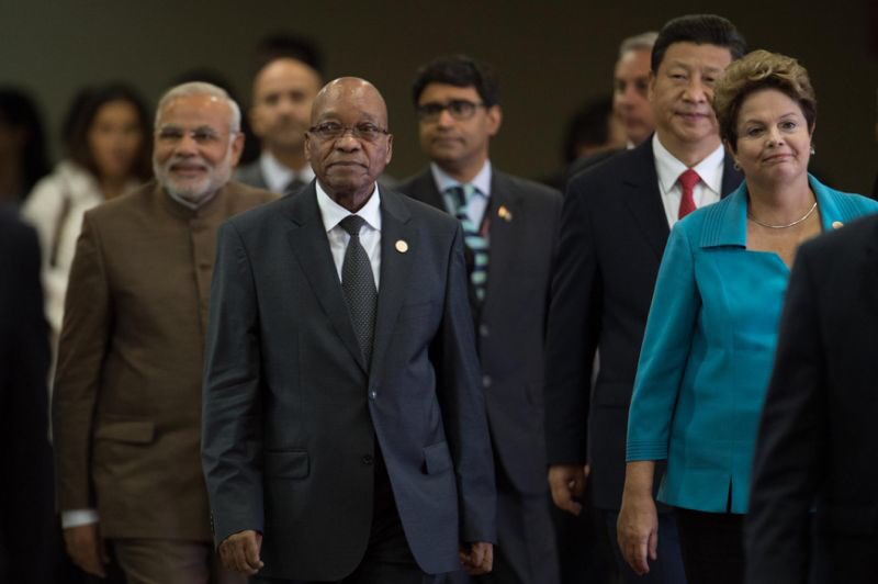 TravelerSaheb's tweet photo. @narendramodi South Africa leader Says new #BRICS bank help will all- @SAPresident #BRICS2014 #BRICS2017 https://t.co/PusrgNQufN