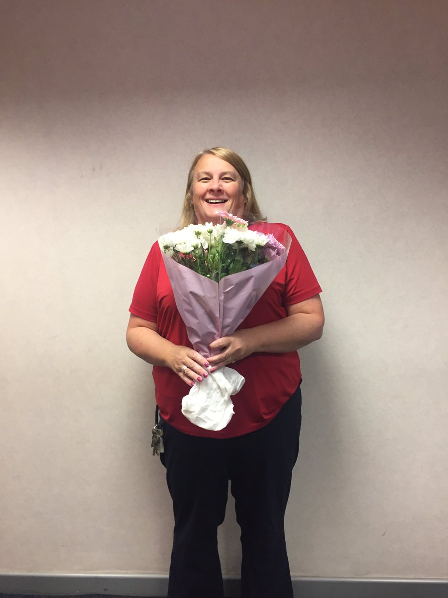 rhodes_val's tweet photo. Our wonderful BM @1_joanne last day 😥 good luck in your new job make sure you come back xx @EllieMae_Cowell @RyanWal09215560 @Danny_Plumbe https://t.co/vhle7eEnnj