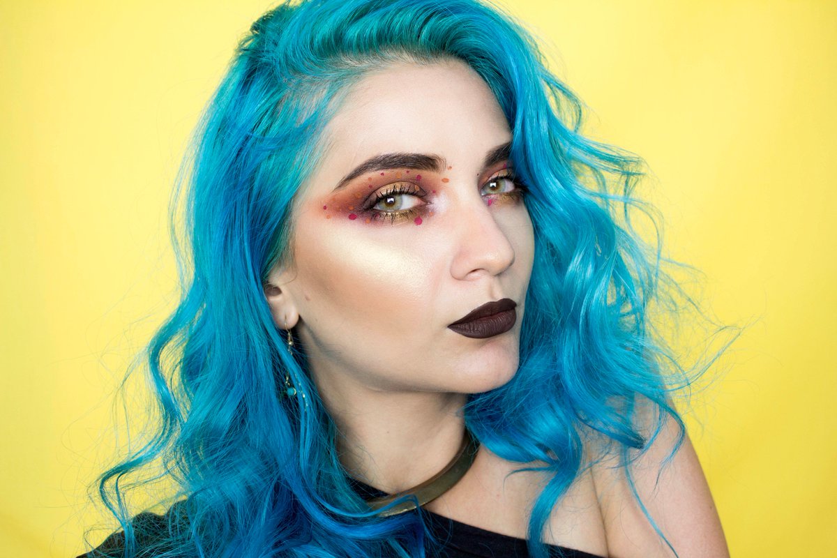 evas_place's tweet photo. New #fallmakeup tutorial <3 https://t.co/gdfGeyHuaS
#makeup #makeuptutorial #makeupvideo #motd #lotd #fallglam #HIGHLIGHT https://t.co/u9FetBTTe5