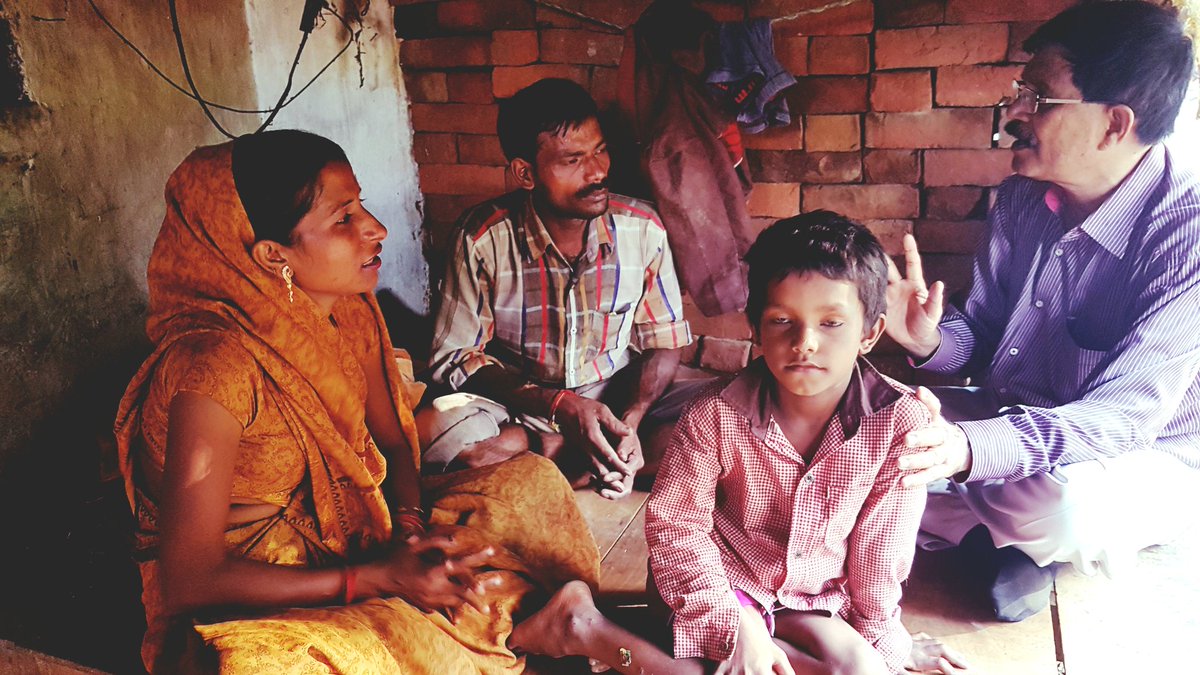 RGMVP's tweet photo. Economic Mobility Counsellors of @RGMVP visit families of #SHG members and engage in conversations #visualisation #FiniteTimeGoals https://t.co/8itGcUznAk