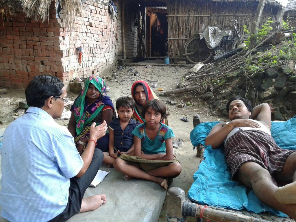 RGMVP's tweet photo. Economic Mobility Counsellors of @RGMVP visit families of #SHG members and engage in conversations #visualisation #FiniteTimeGoals https://t.co/8itGcUznAk