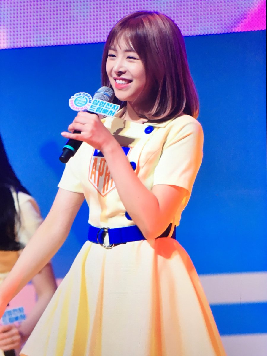abril_kr's tweet photo. 170901 드림락서 에이프릴 채원 프리뷰
아무래도 여신님들인가보다...
#김채원 #APRIL #CHARWON
@APRIL_DSPmedia @4wallE https://t.co/nI5ZeHxNOC