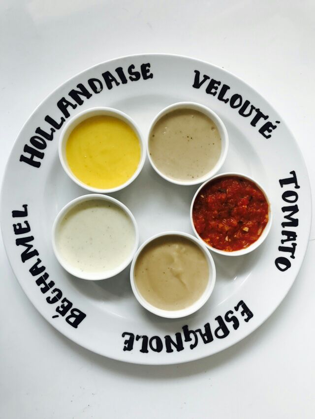 culinary_guru's tweet image. 3rd yr students  gearing up their #culinarybasics @IIHMHOTELSCHOOL            #savor up #life with #mothersauces