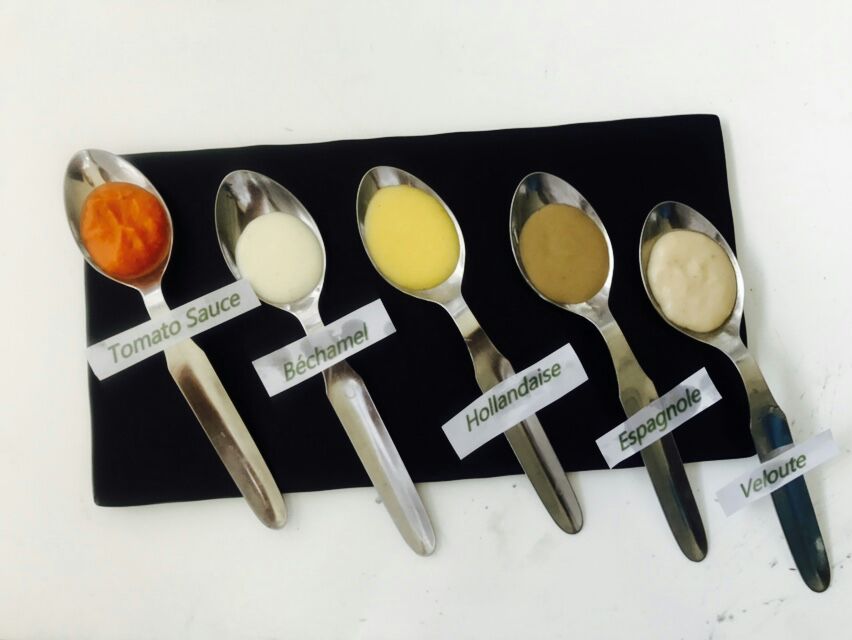 culinary_guru's tweet image. 3rd yr students  gearing up their #culinarybasics @IIHMHOTELSCHOOL            #savor up #life with #mothersauces