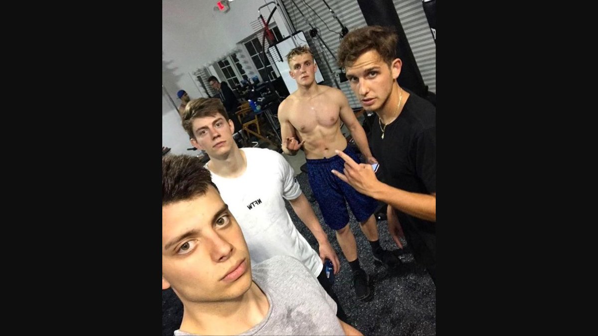 team10FanPage's tweet photo. 😍😘 @jakepaul @KadeSpice @ImChanceSuttons @imanthonytruj @Team10official #Team10 #JakePaulers #chanthion #kadespice #ofc #like #share #gym ❤️ https://t.co/tz5FSmqxnT