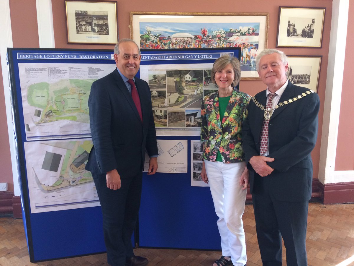 RTHondavehanson's tweet image. Met Mold mayor &amp;amp; cllr Andrea mearns  to view plans for @baileyhill_mold to improve access and interpretation - consultation on at town hall