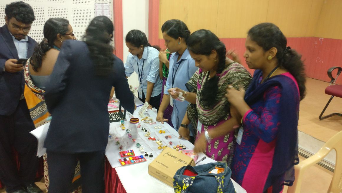 zebronics's tweet photo. Zebronics associated with SRM Eswari College for 'Empressario 2k17' a fest to promote Entrepreneurship Development | #Events #AudioPartner https://t.co/oEbuAxrtqB
