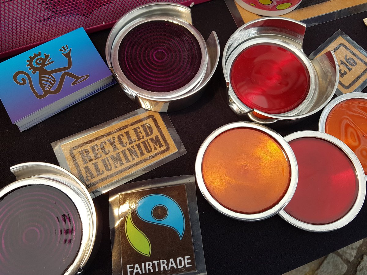 MunkiMagikTweet's tweet photo. #Excited to be joining @EatMeDrinkMeLDN 2moro :) We've a mix of #SoundwaveArt #QuirkyMugs #Fairtrade & #EcoFriendly products :) #CraftedW5 https://t.co/MBa7yog1DO