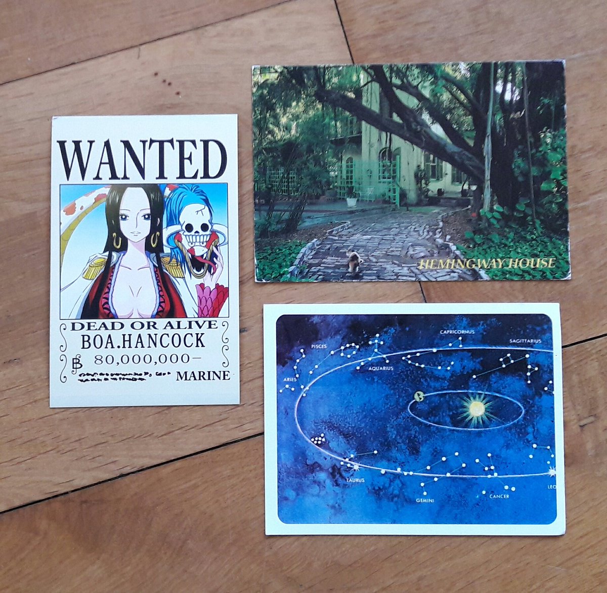 kate_ko13's tweet photo. Yay another camp postcard! Thank you Camper Cupcakes love the space themed postcard and love the stamps ๐ #iggppccamp #igglemail https://t.co/B14FlyoZBP