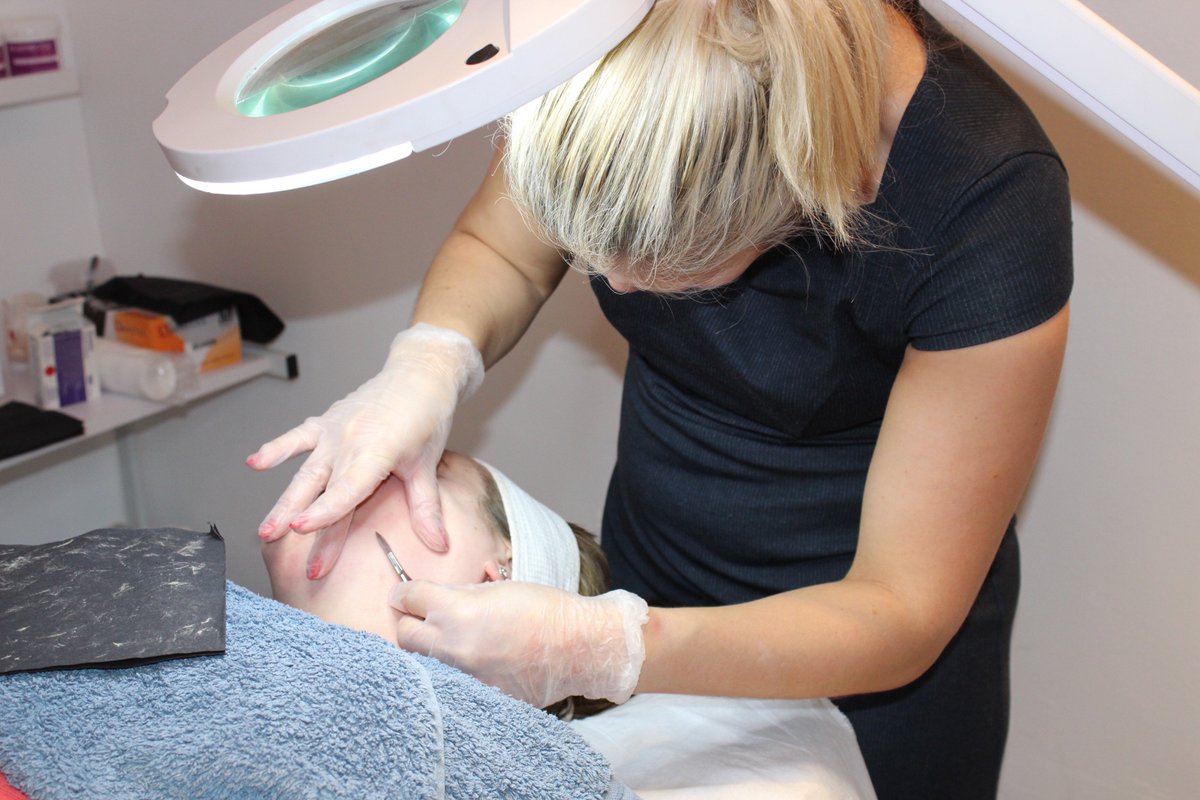 pro_beauty's tweet photo. How to become a popular #facial specialist – advice from therapist of the Year Jody Adele Taylor (@skindeepepworth) https://t.co/wTX39ziIop https://t.co/RDvXSoO2R1