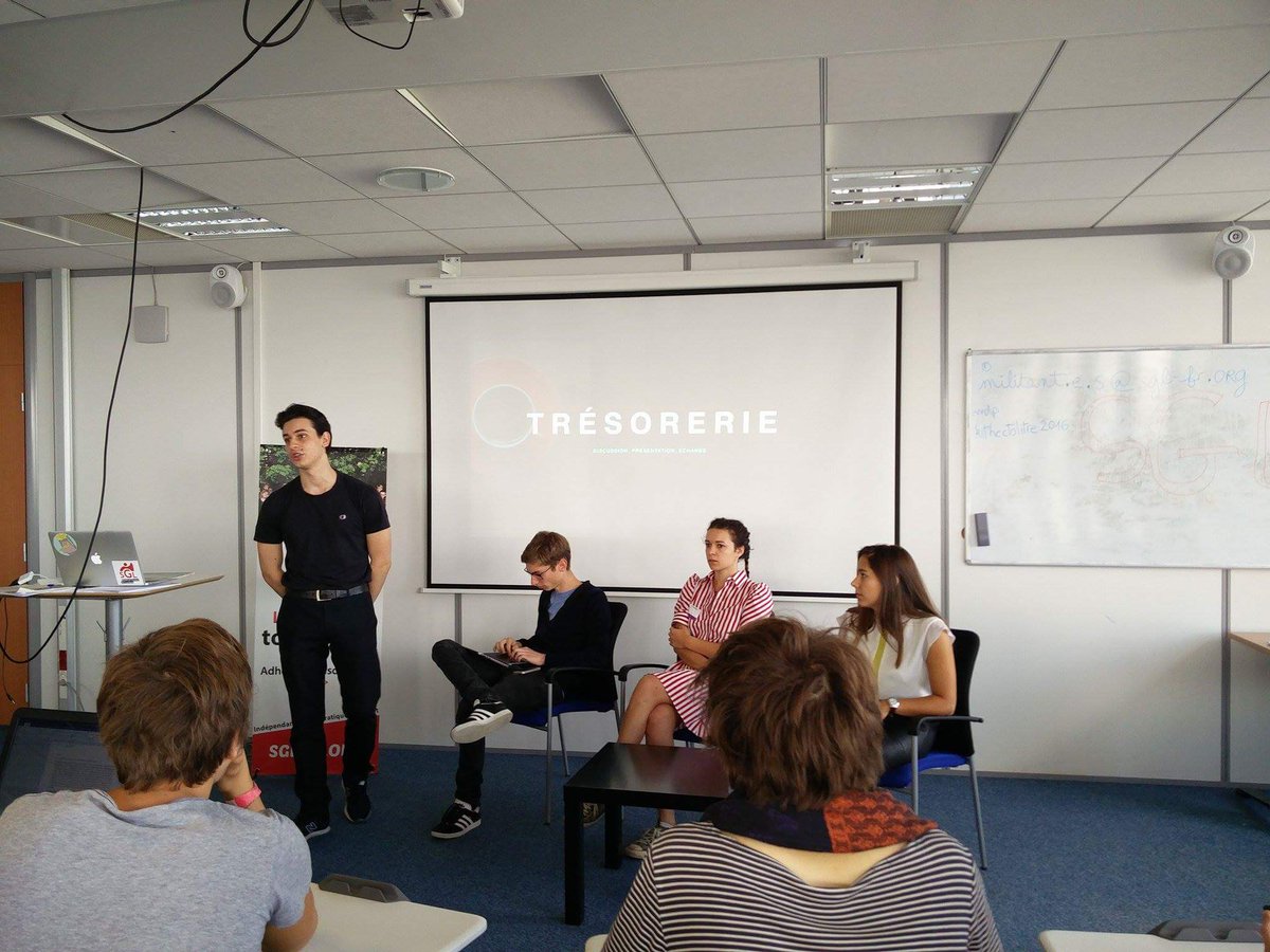 SGL_44's tweet photo. C'est parti pour le bilan de l'année #CNSGL https://t.co/benQhd8T6h