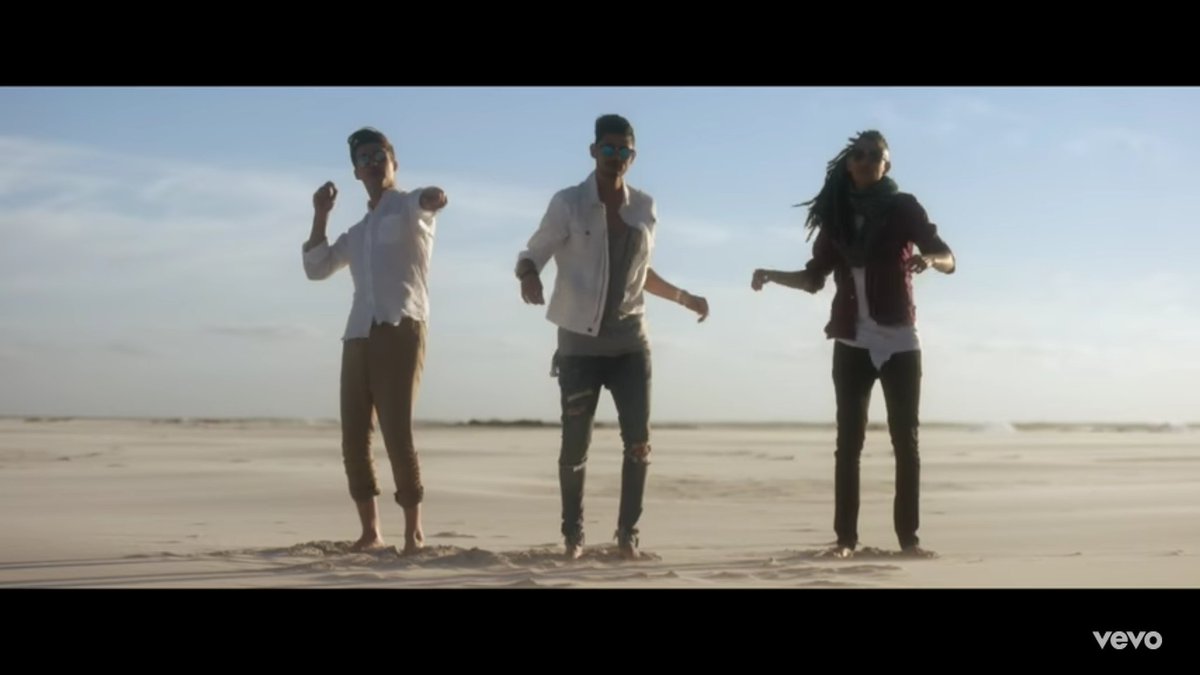 SAFourArmy's tweet image. Watch @Four_SA's music video for their new single #Island ❤😏🙊