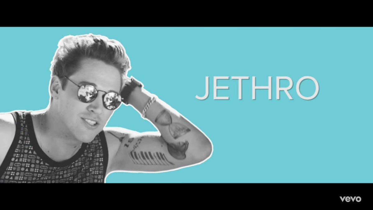 SAFourArmy's tweet image. Watch @Four_SA's music video for their new single #Island ❤😏🙊