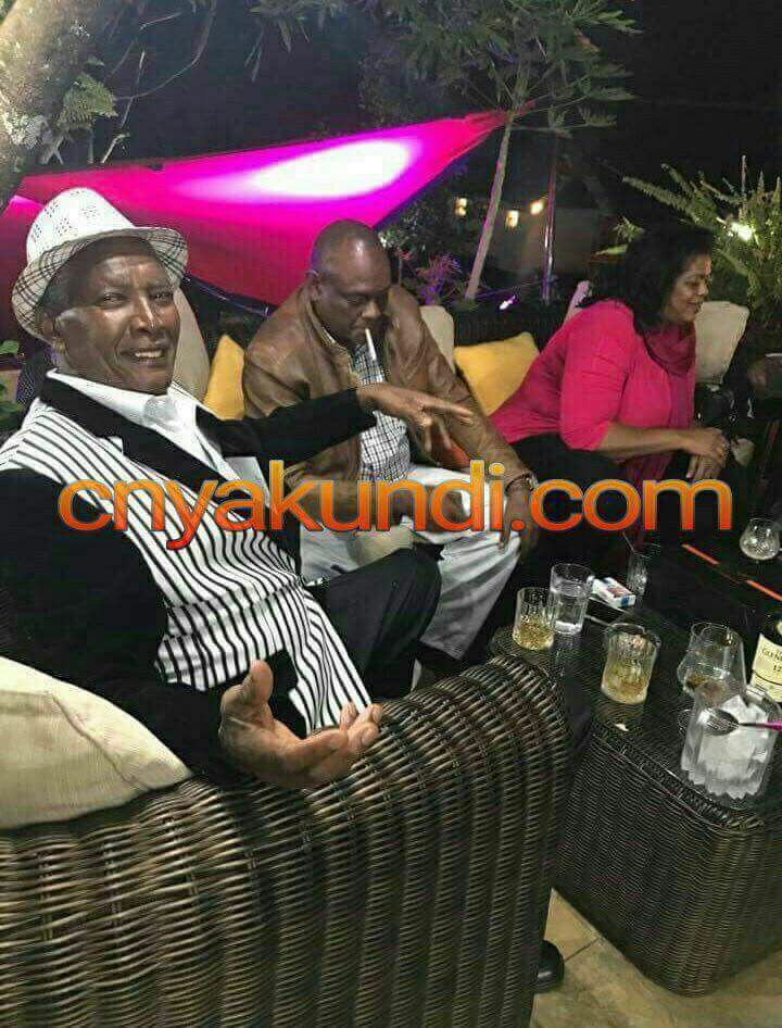kabetess's tweet photo. NJOKI NDUNGU IS OFFICIALLY A FAT PROSTITUTE. SHE HAS NOTHING TO OFFER.ππ
#SupremeCourtDecides
#ChangeofGuardKe
#Githeriman
#ElectionsKE2017 https://t.co/mPzDESrLqG